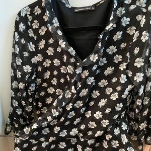 black and white flower print blouse